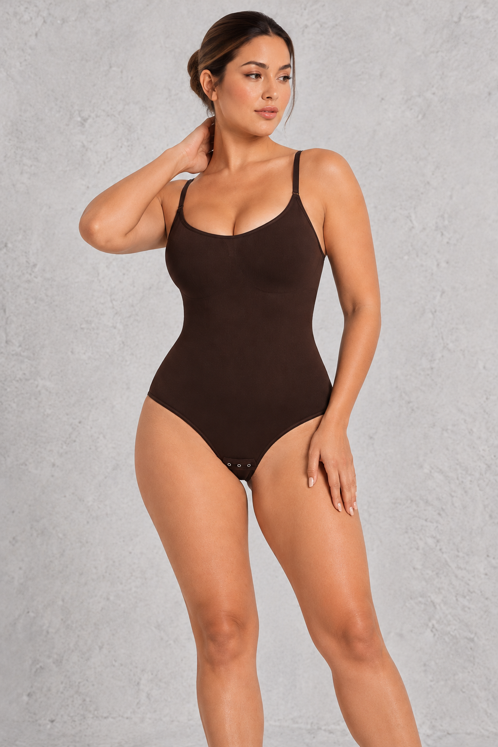 Sculp seamless butt lift shapewear bodysuit in Brown – front view