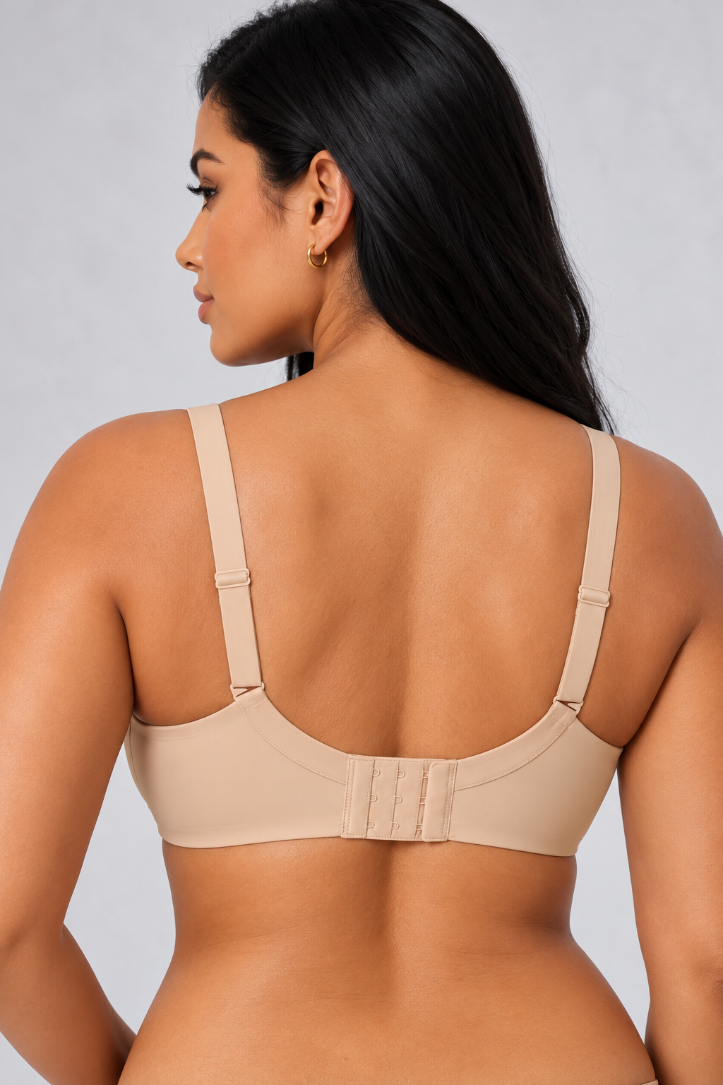 Sculp Plus Size Full Coverage T-Shirt Bra in Nude, back view with 3-hook closure