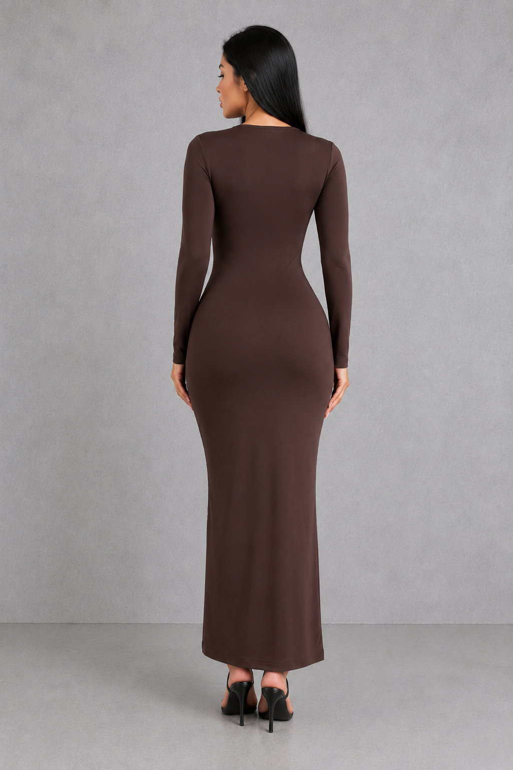 Sculp Minimalist Scoop Neck Maxi Dress - Slim Fit
