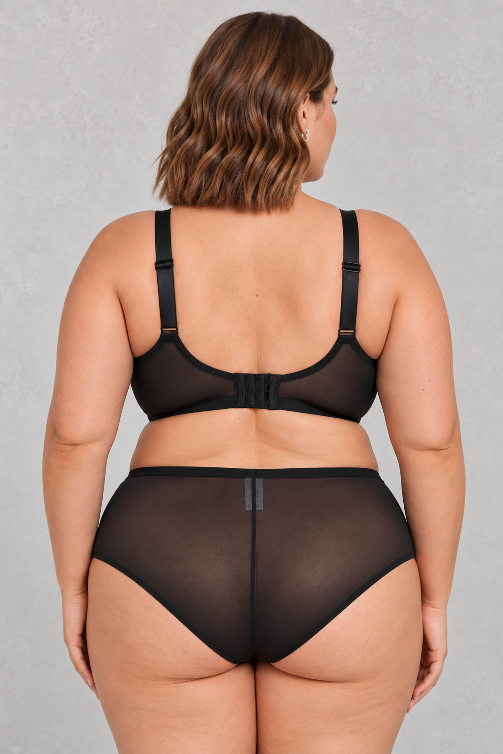 Sculp Full Coverage Mesh Minimiser Bra in Black – view 4