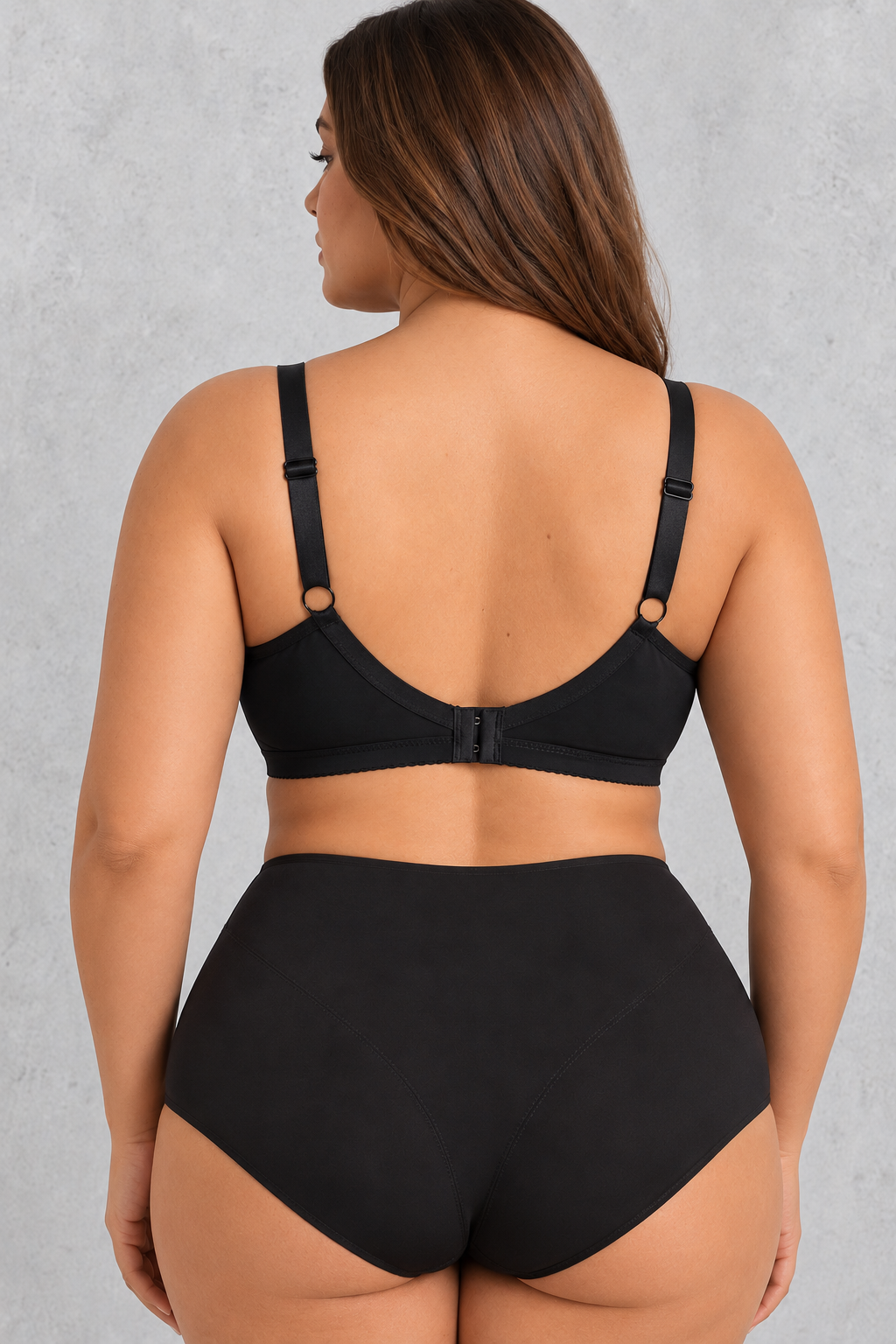 Sculp Wireless Side Support Minimiser Bra in Black – view 5