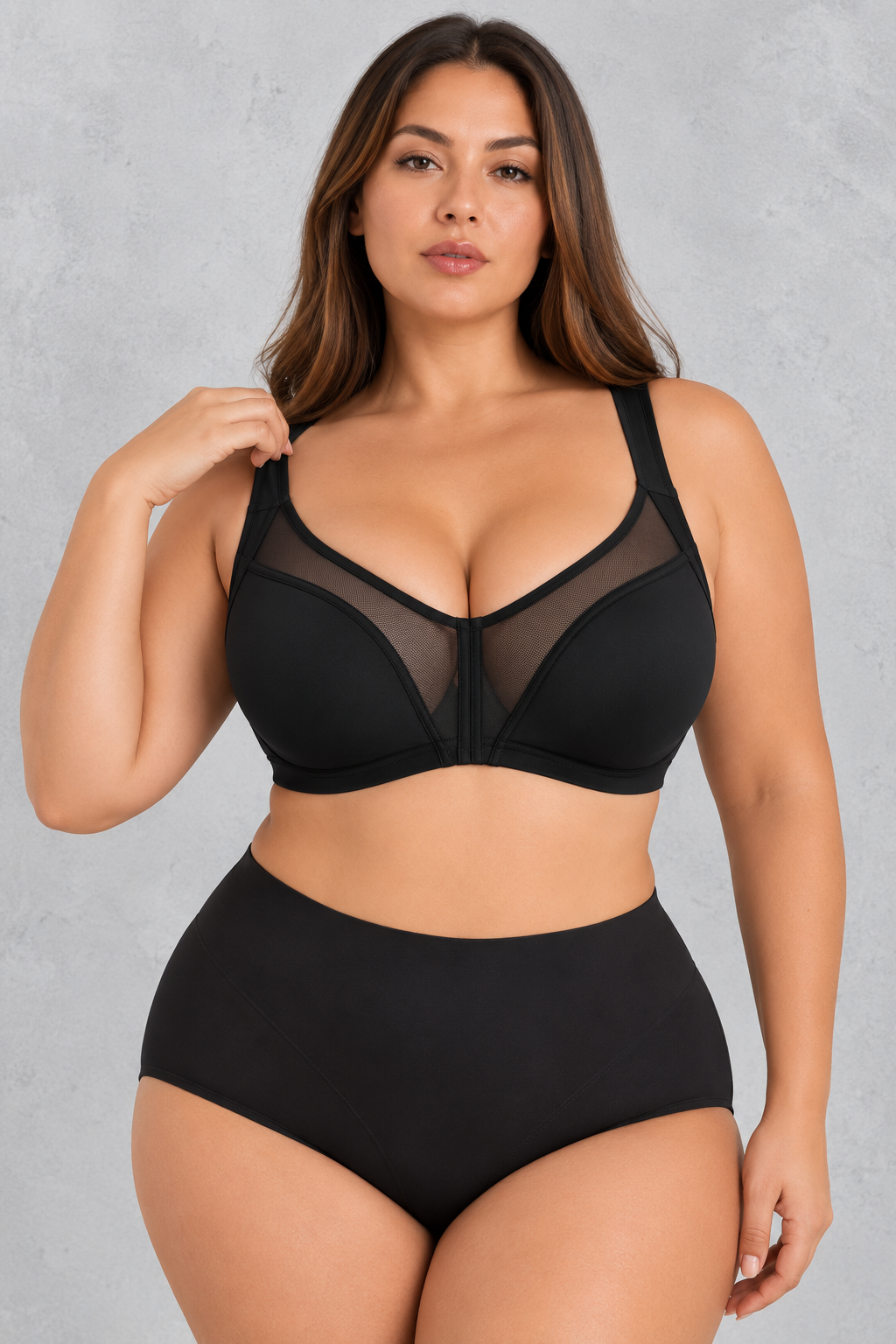 Sculp Wireless Side Support Minimiser Bra in Black – view 6