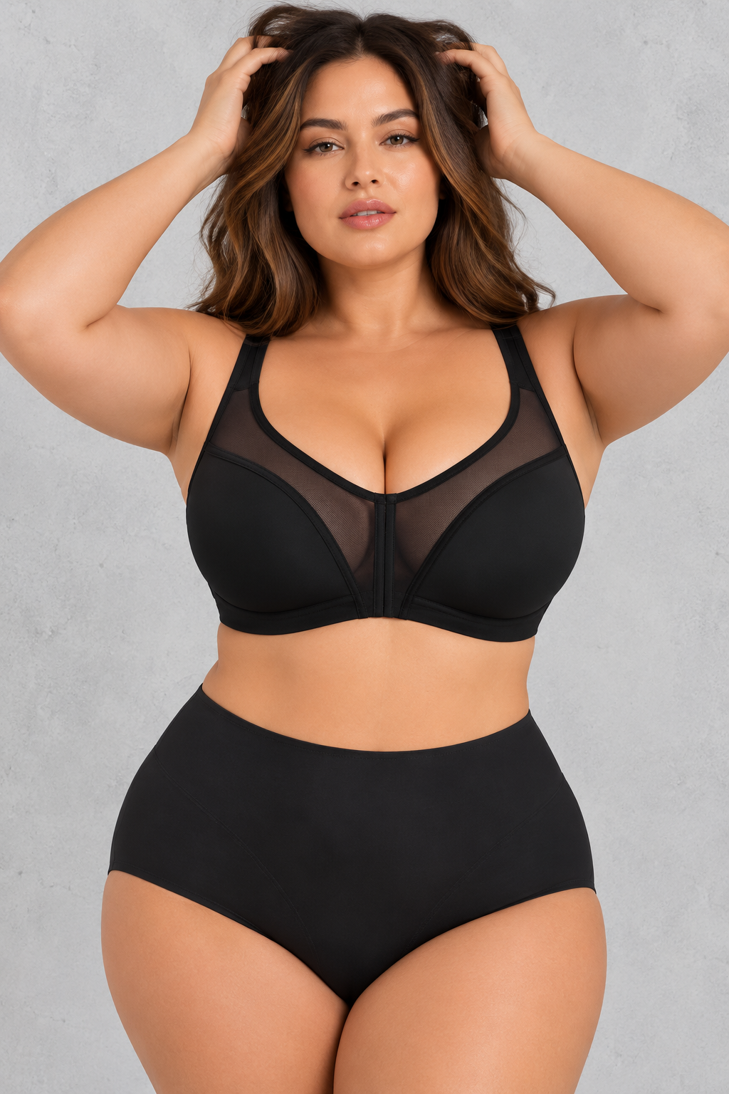 Sculp Wireless Side Support Minimiser Bra in Black – view 3