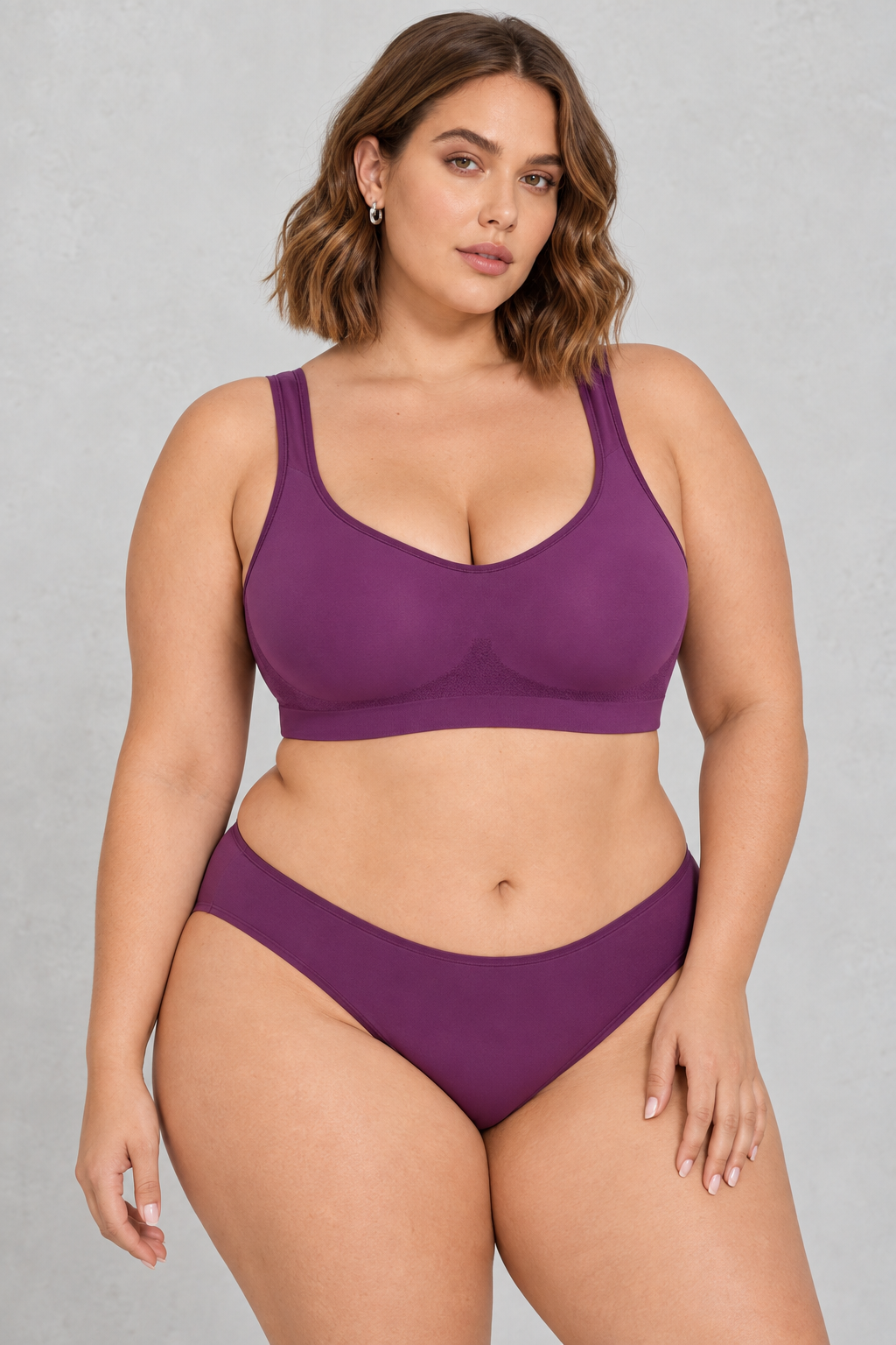 Sculp Seamless Wireless Bralette in Purple – front