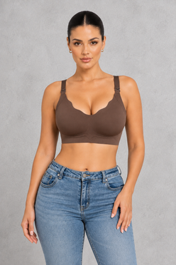 Seamless wireless nursing bra with scalloped V-neck and clip-down straps
