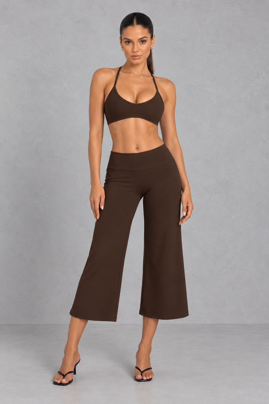 Sculp High-Waisted Wide-Leg Capri Pants