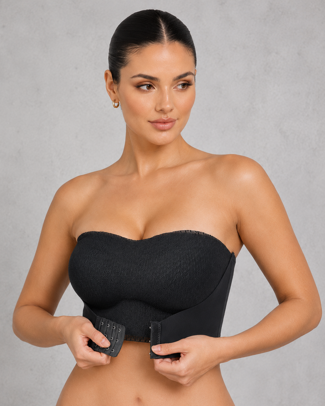 Sculp Strapless Front Closure Wireless Push-Up Bra