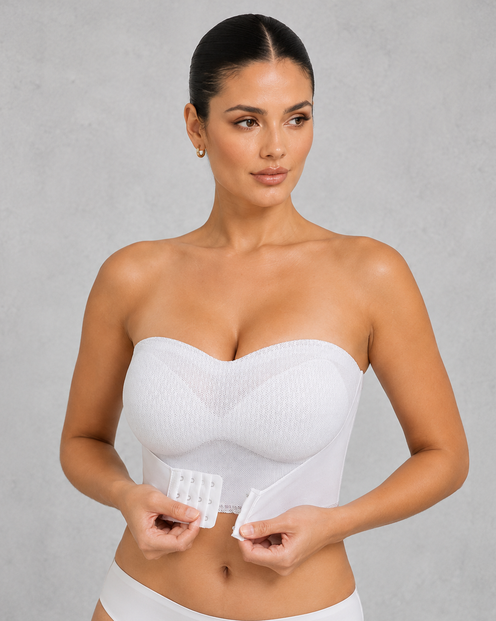 Sculp Strapless Front Closure Wireless Push-Up Bra
