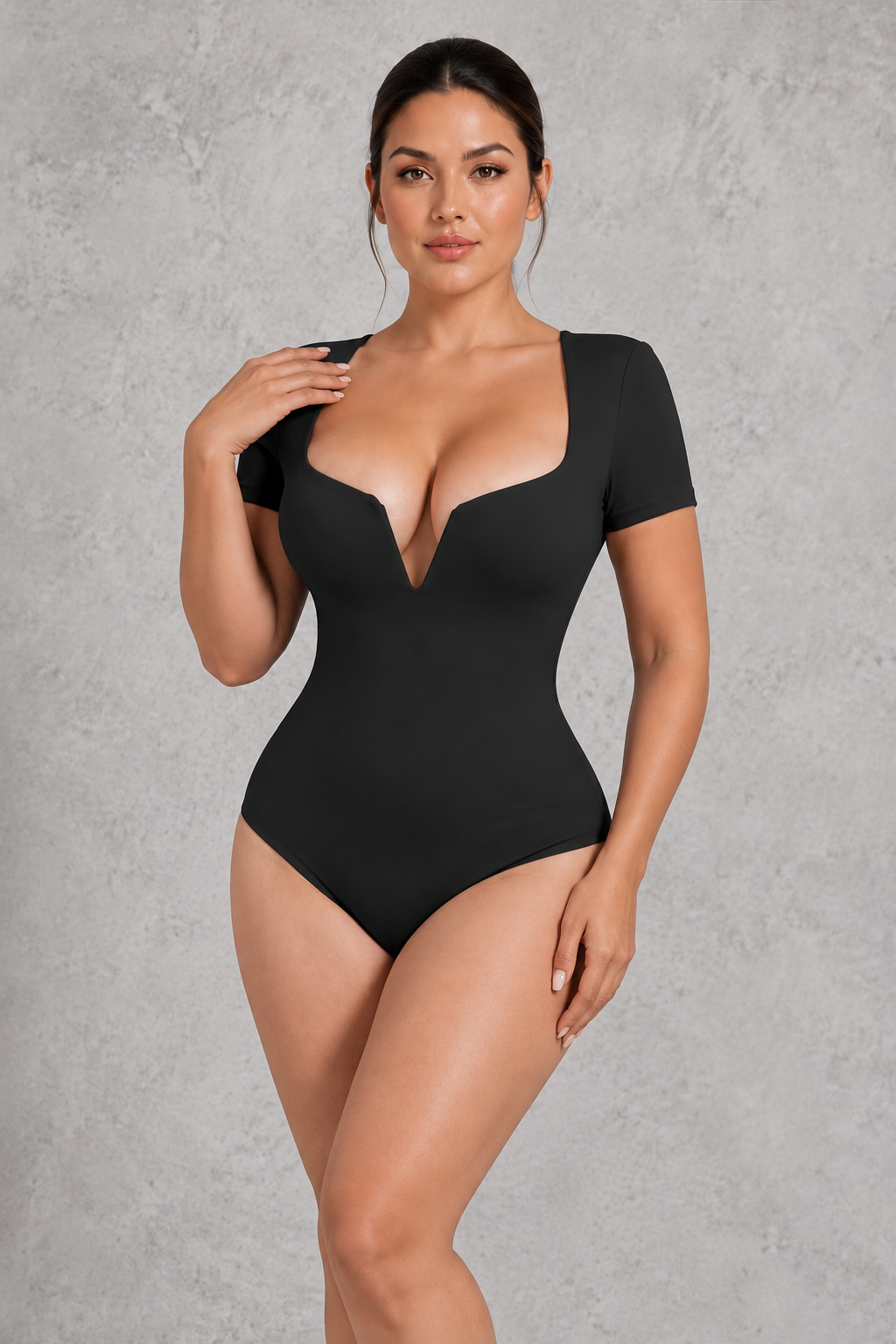Sculp deep V-neck short sleeve bodysuit in Black – front view