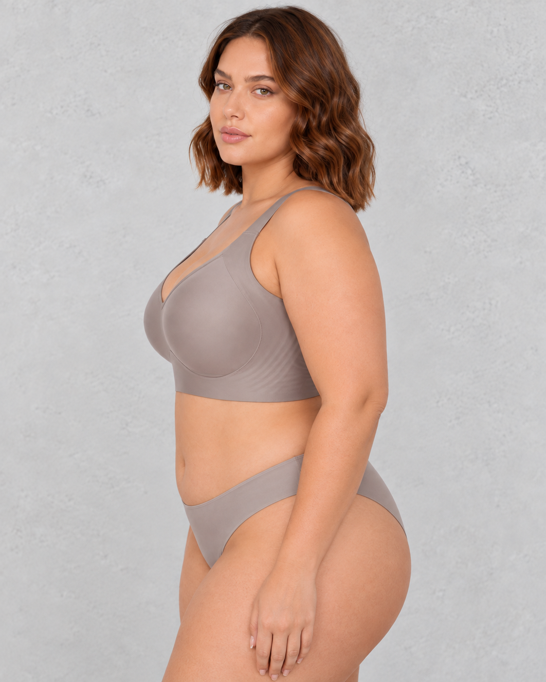 Sculp Seamless Full Coverage Wireless Bra in Taupe Grey – side
