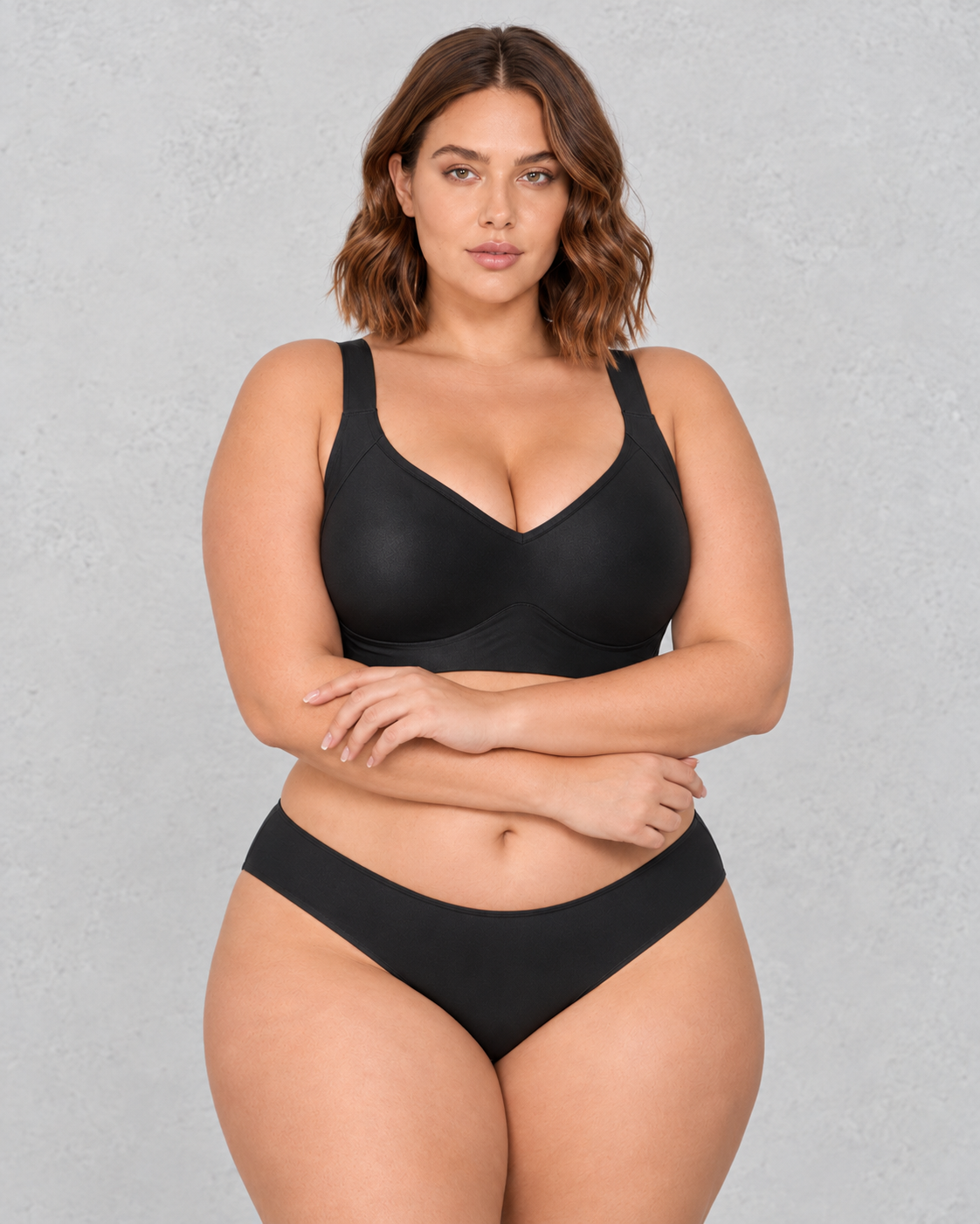 Sculp Seamless Full Coverage Wireless Bra in Black – front