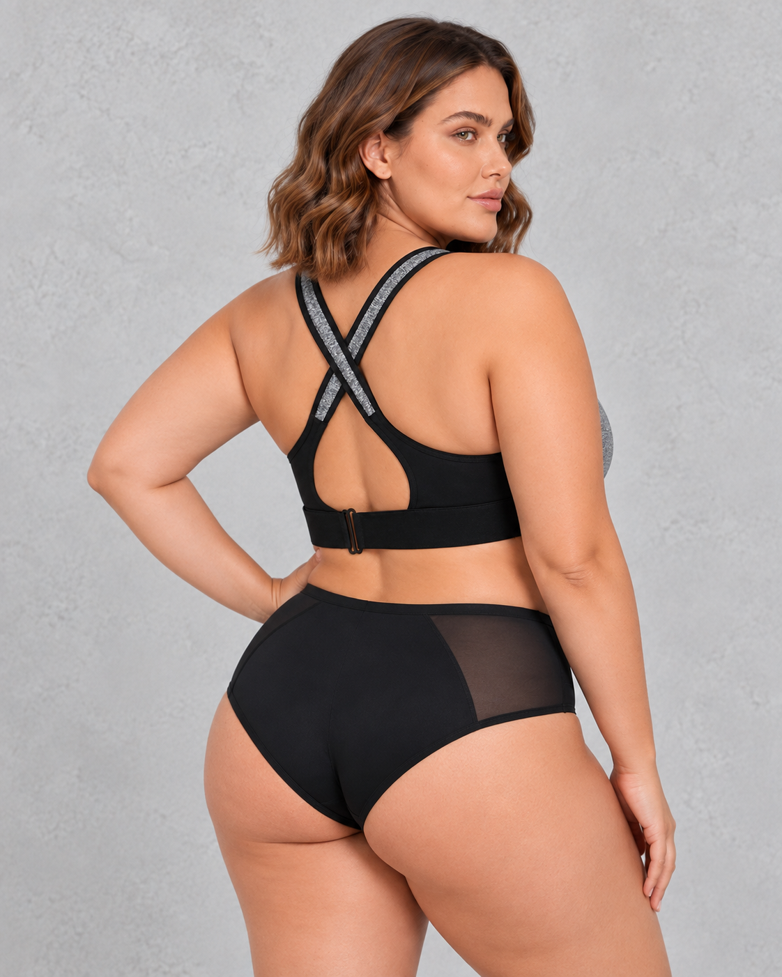 Sculp Zip-Front Sports Bra in Grey – view 3