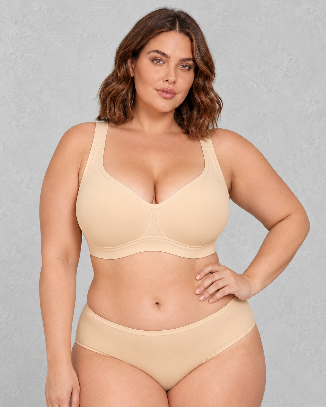 Sculp Seamless Sweetheart Wireless Bra in Beige – front