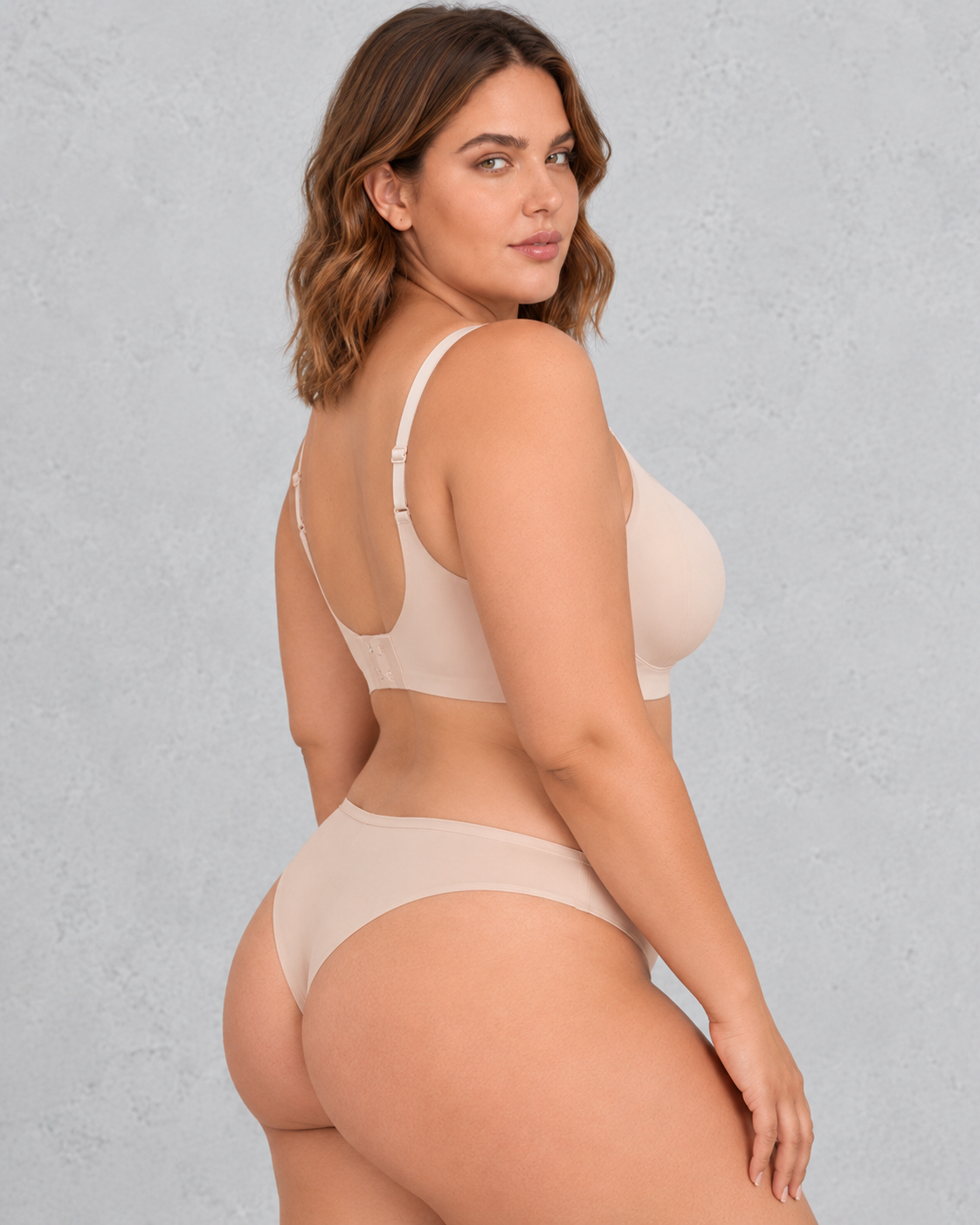 Sculp Seamless Wireless T-Shirt Bra in Nude – side