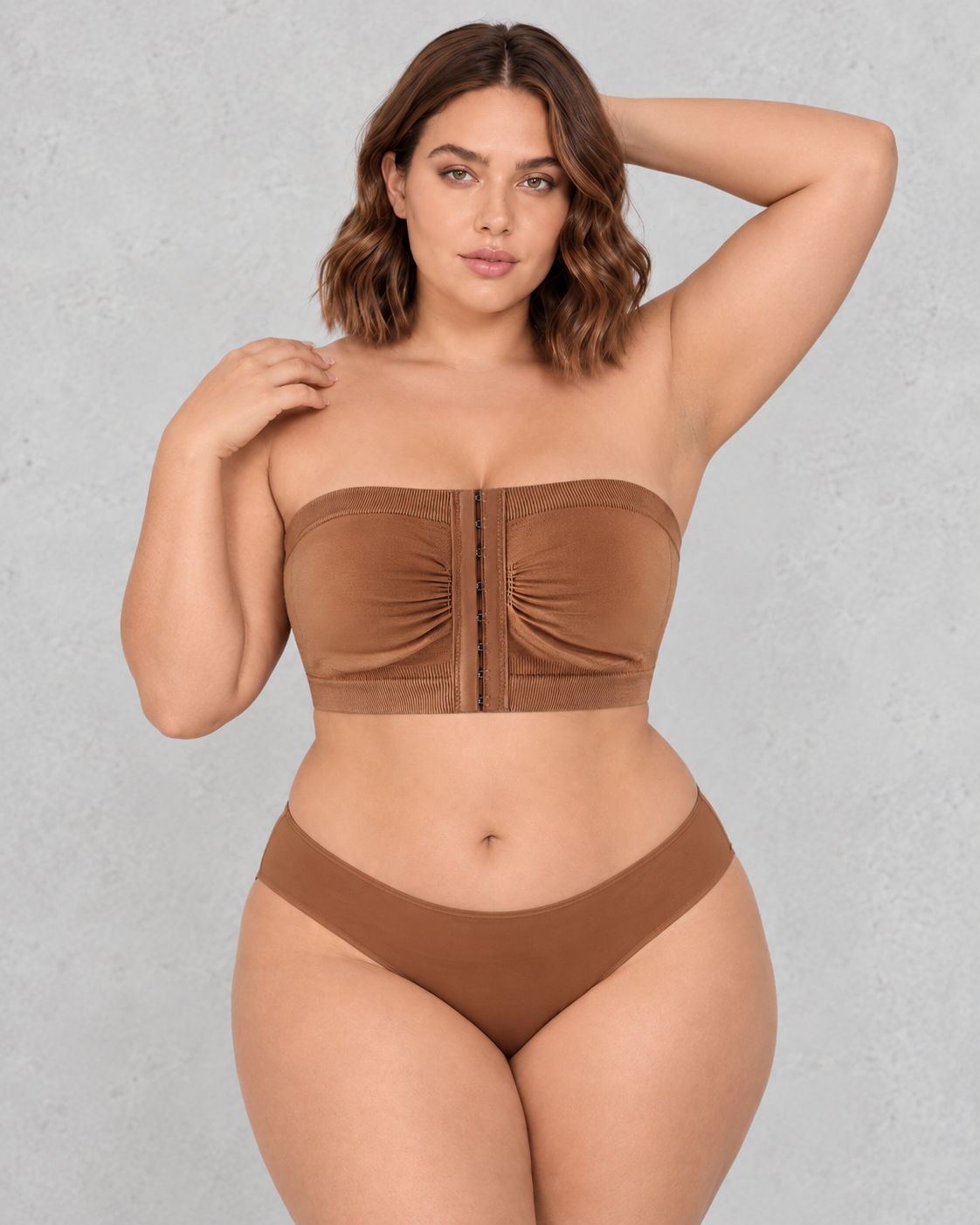 Sculp Strapless Front Closure Bandeau Bra in Chestnut Brown – front
