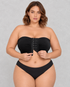 Sculp Strapless Front Closure Bandeau Bra in Black – front closure detail