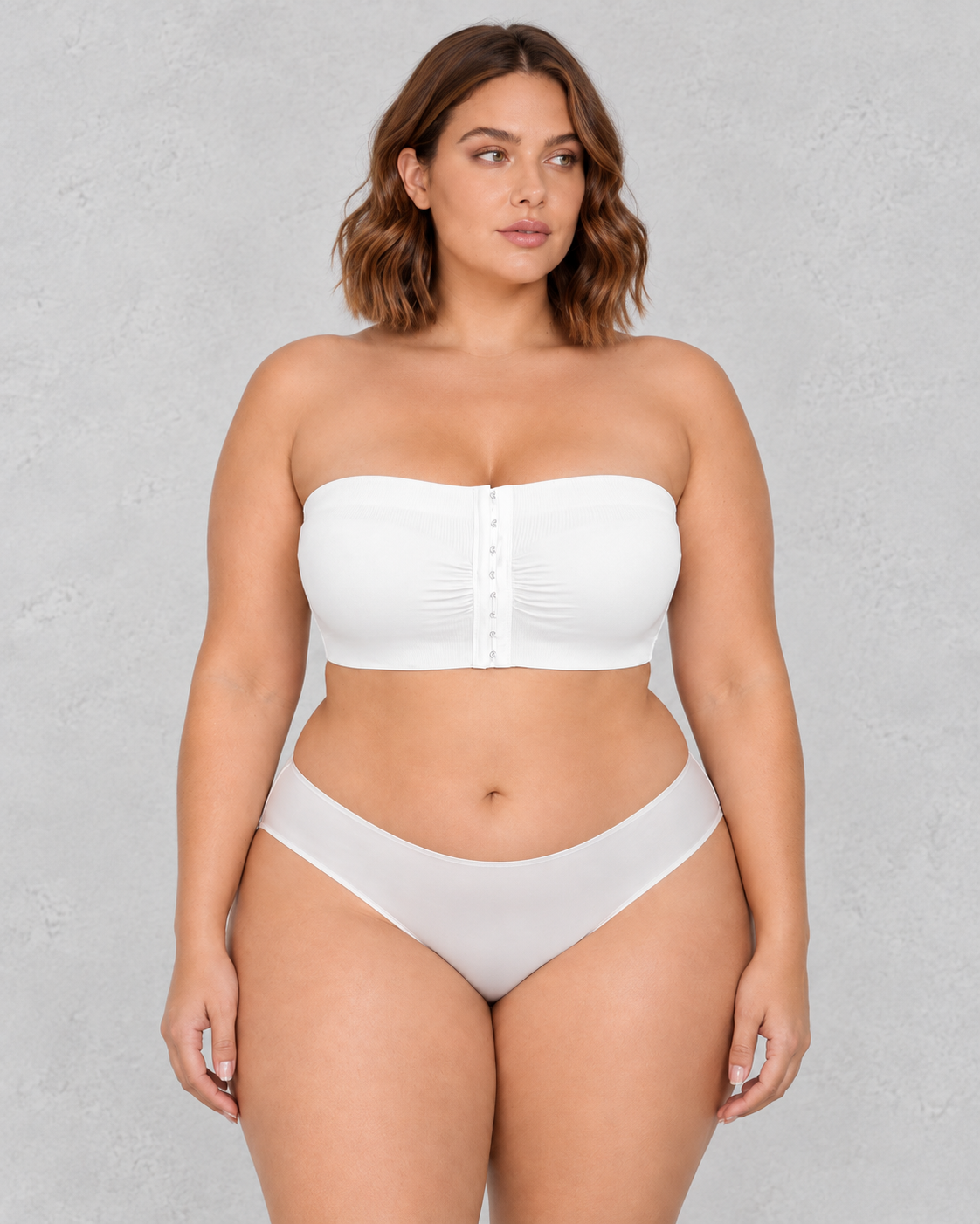 Sculp Strapless Front Closure Bandeau Bra in White – front