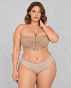 Sculp Strapless Front Closure Bandeau Bra in Nude – front