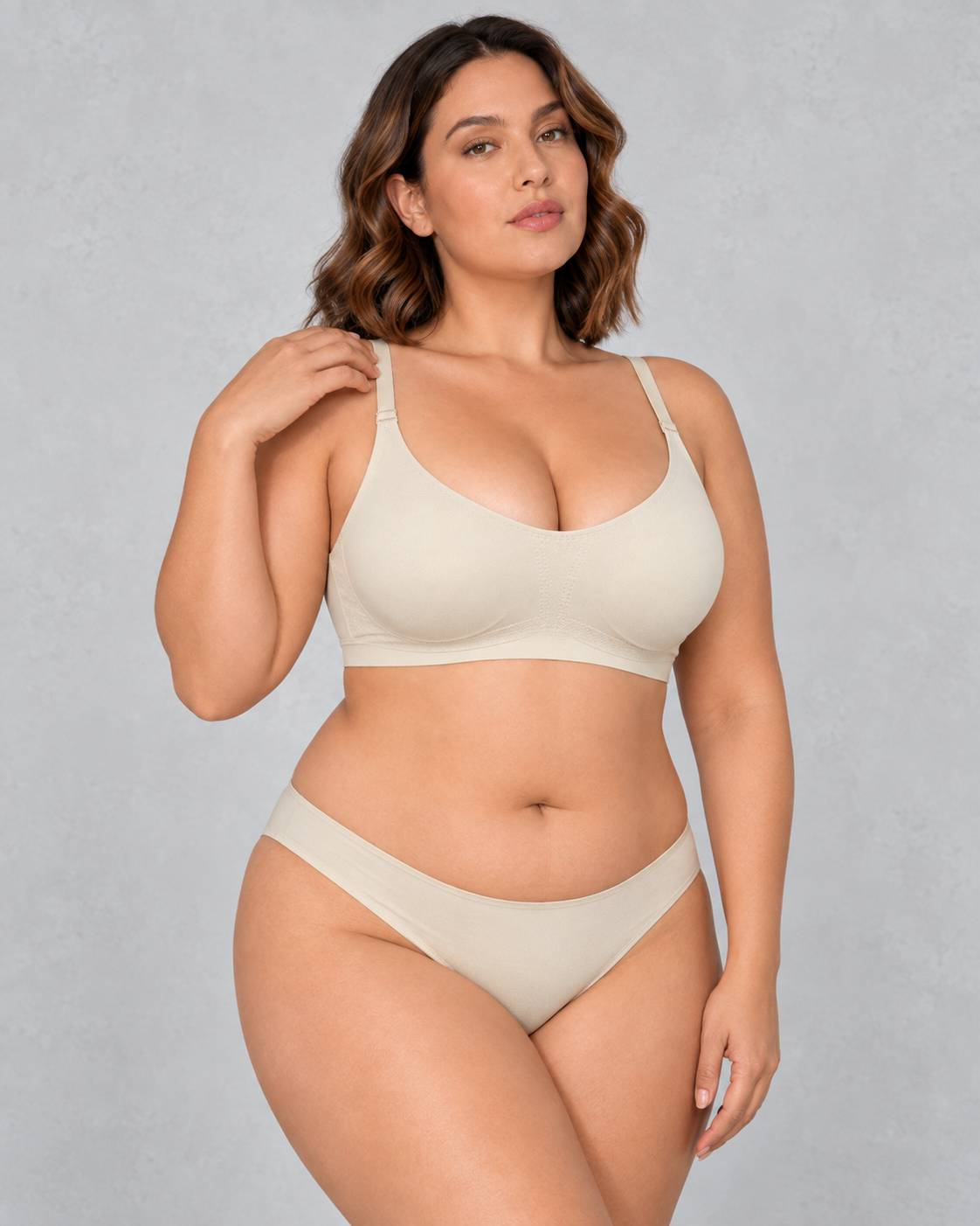 Sculp Seamless Light Support Bralette in Nude