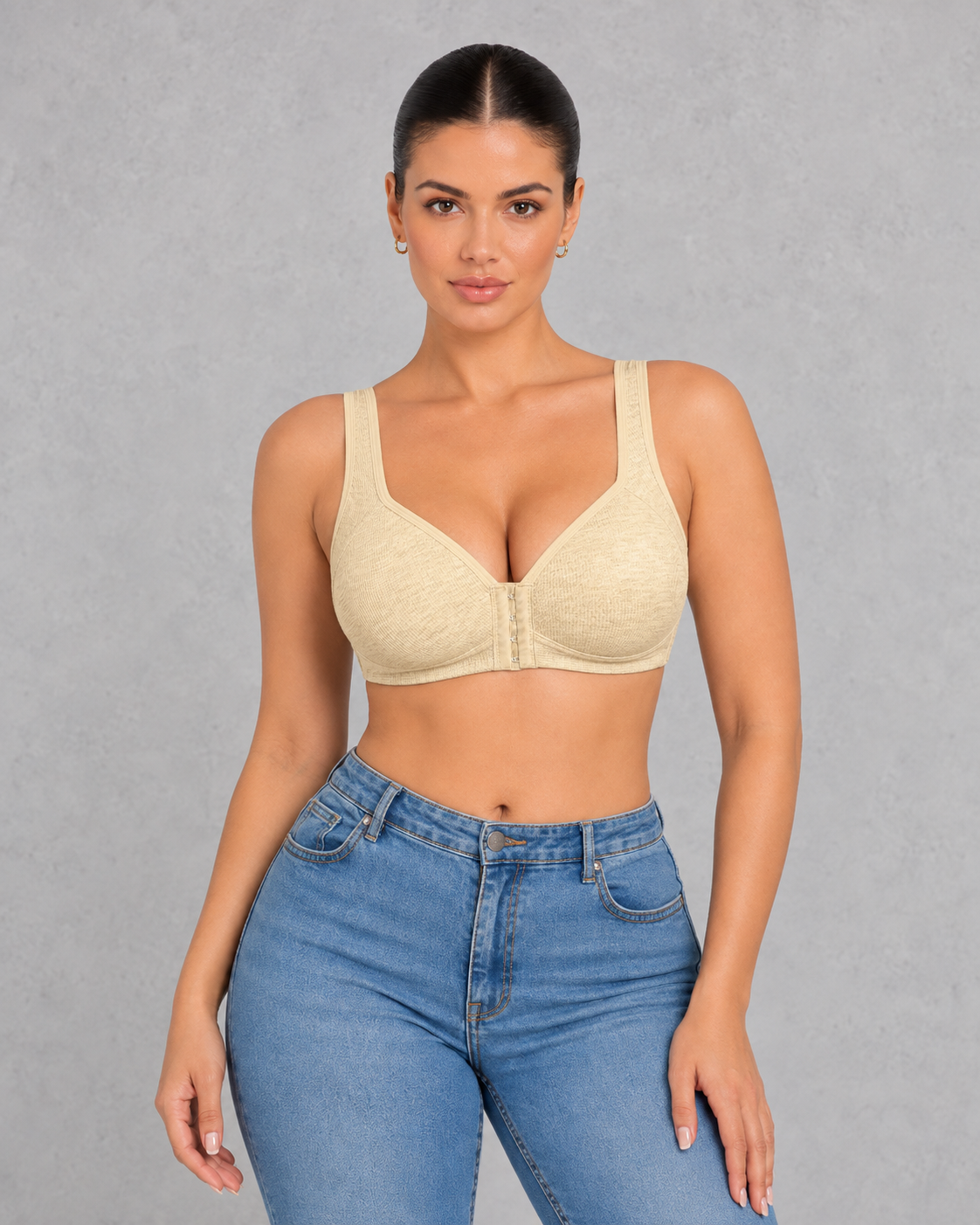 Front closure wireless bra with full-coverage cups and wide straps