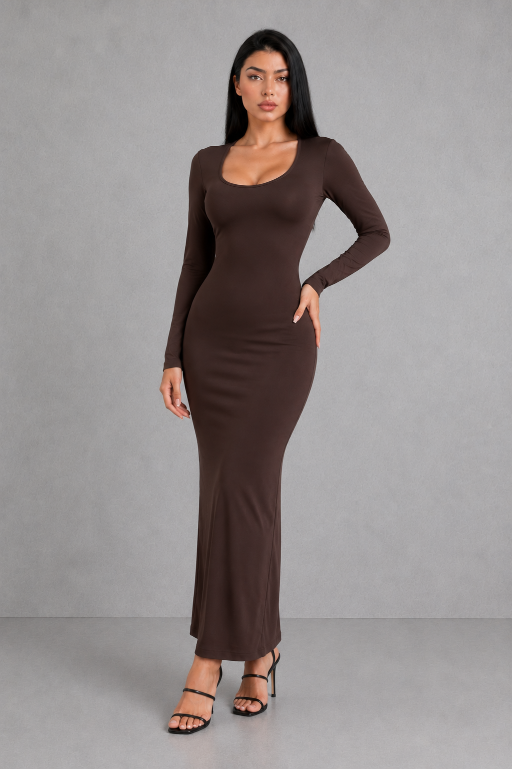 Sculp Minimalist Scoop Neck Maxi Dress - Slim Fit