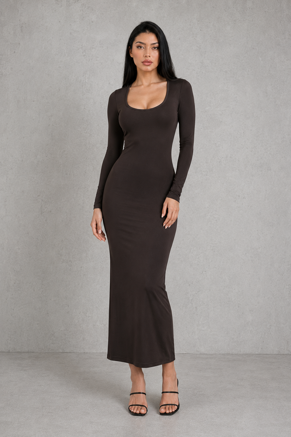 Sculp Minimalist Scoop Neck Maxi Dress - Slim Fit