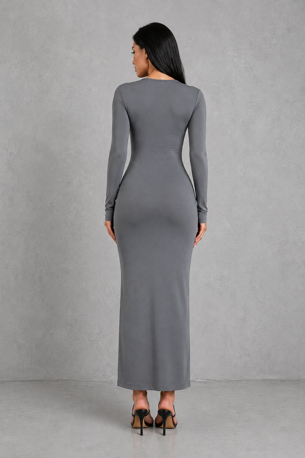 Sculp Minimalist Scoop Neck Maxi Dress - Slim Fit