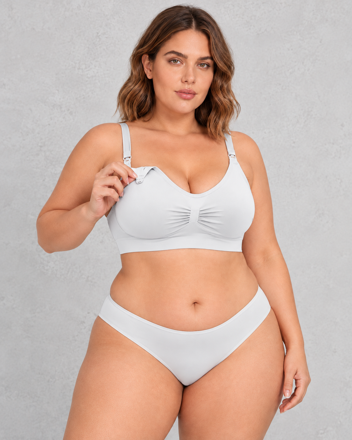 Sculp Seamless Clip-Down Nursing Bra in White – clip-down detail