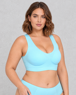 Sculp Seamless Wireless Comfort Bra in Light Blue