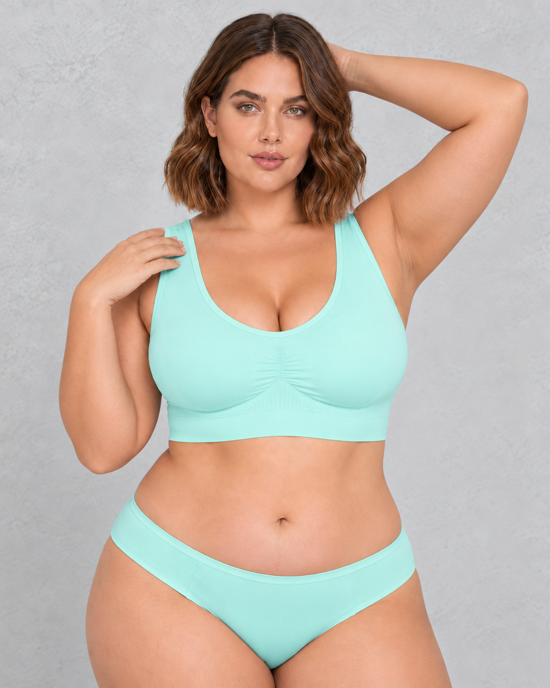 Sculp Seamless Wireless Comfort Bra in Light Green