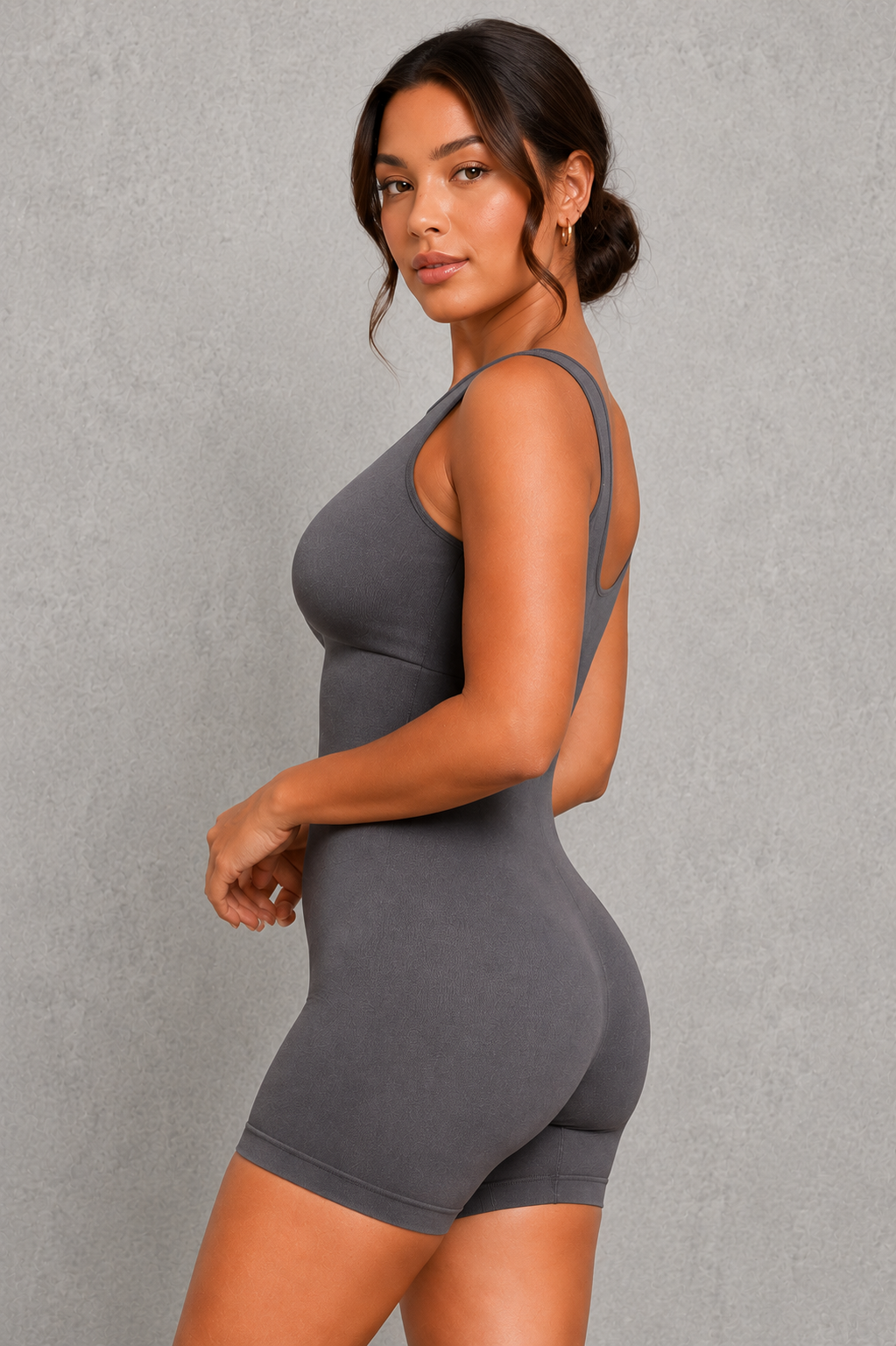 Sculp Seamless Open Back Shaping Bodysuit - Built-In Bra Tummy Control
