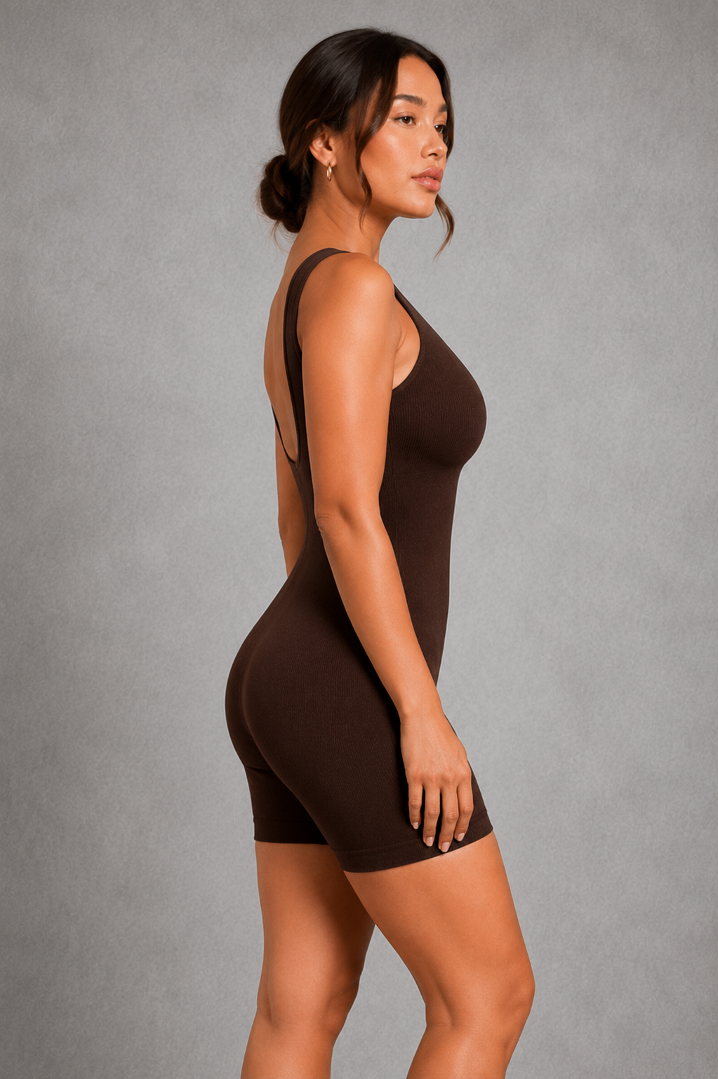 Sculp Seamless Open Back Shaping Bodysuit - Built-In Bra Tummy Control
