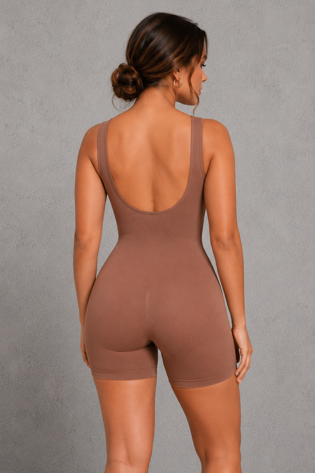 Sculp Seamless Open Back Shaping Bodysuit - Built-In Bra Tummy Control