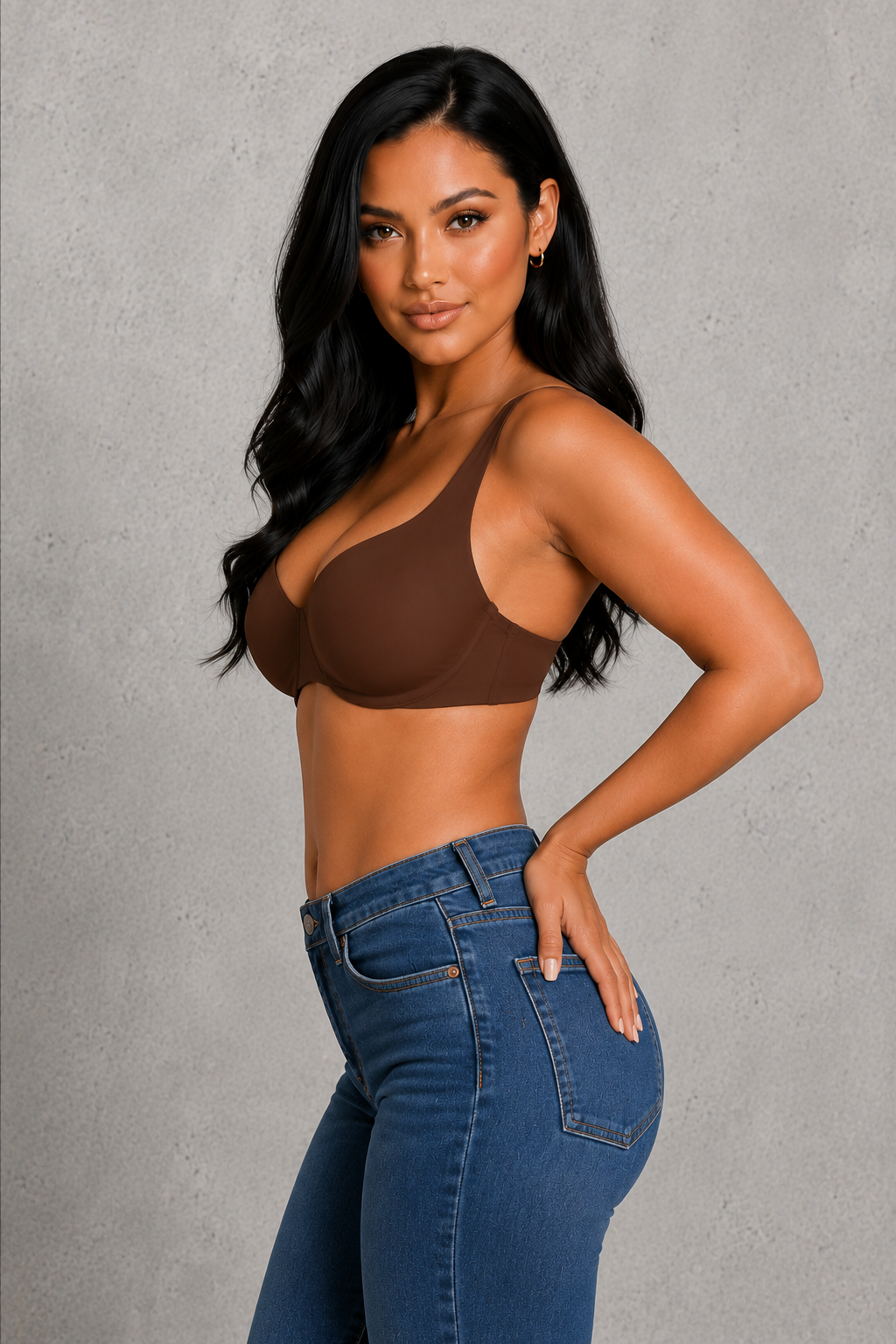 Sculp Seamless Plunge Bra - Underwired T-Shirt Bra, Full Support