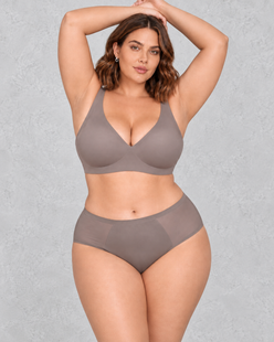 Sculp Seamless Padded Wireless Bra in Taupe Grey – front