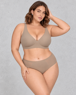 Sculp Seamless Padded Wireless Bra in Mocha – front