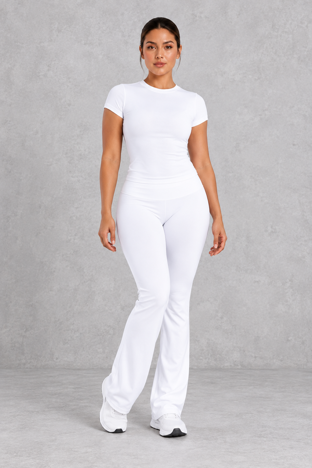 Sculp Fitted T-Shirt & Flared Leggings Set in White – front view
